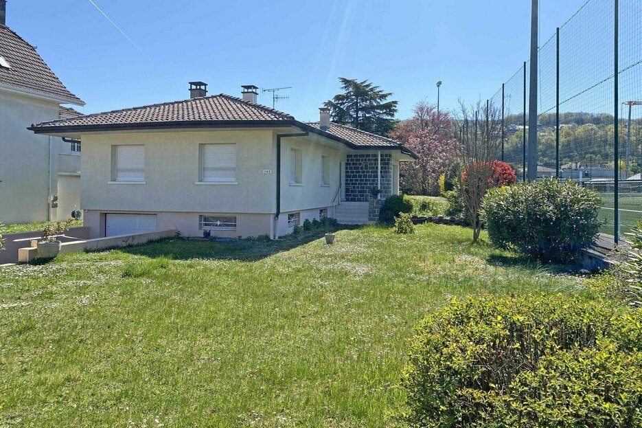 EXCLUSIVITE - Maison  200 mtres du Port